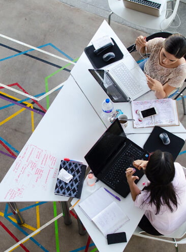 digital marketing team brainstorming