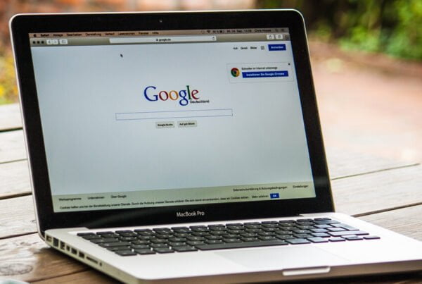 google search using safari browser in macbook pro